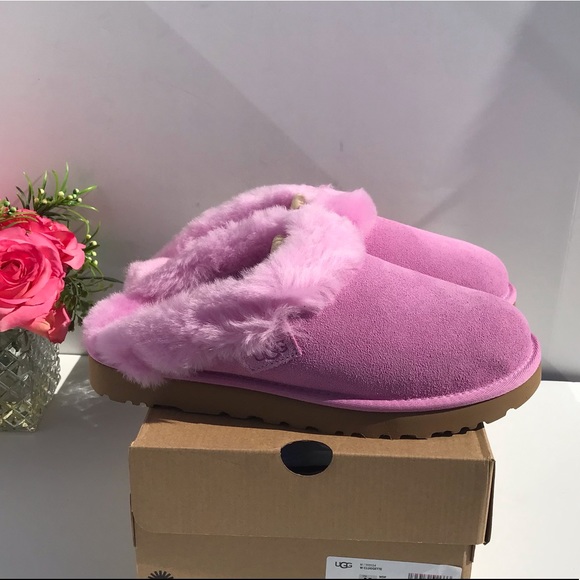 UGG Cluggette Slippers - Picture 7 of 10